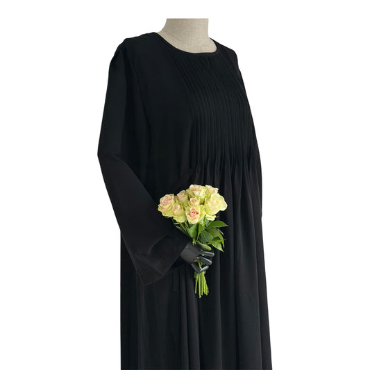 Abaya mit Biesen