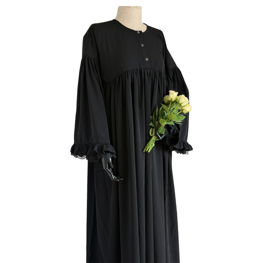 Abaya mit Rüschchen Ärmel
